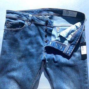NWT-DIESEL Safado-R Slim Straight Jeans-34X32L